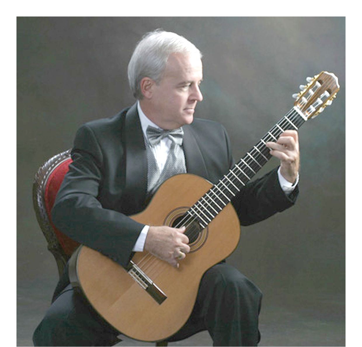 Карлос Молина